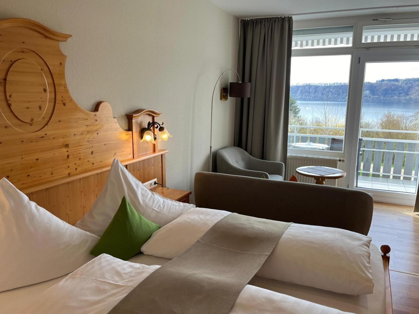 Hotel Landhaus Sternen Sipplingen Buitenkant foto