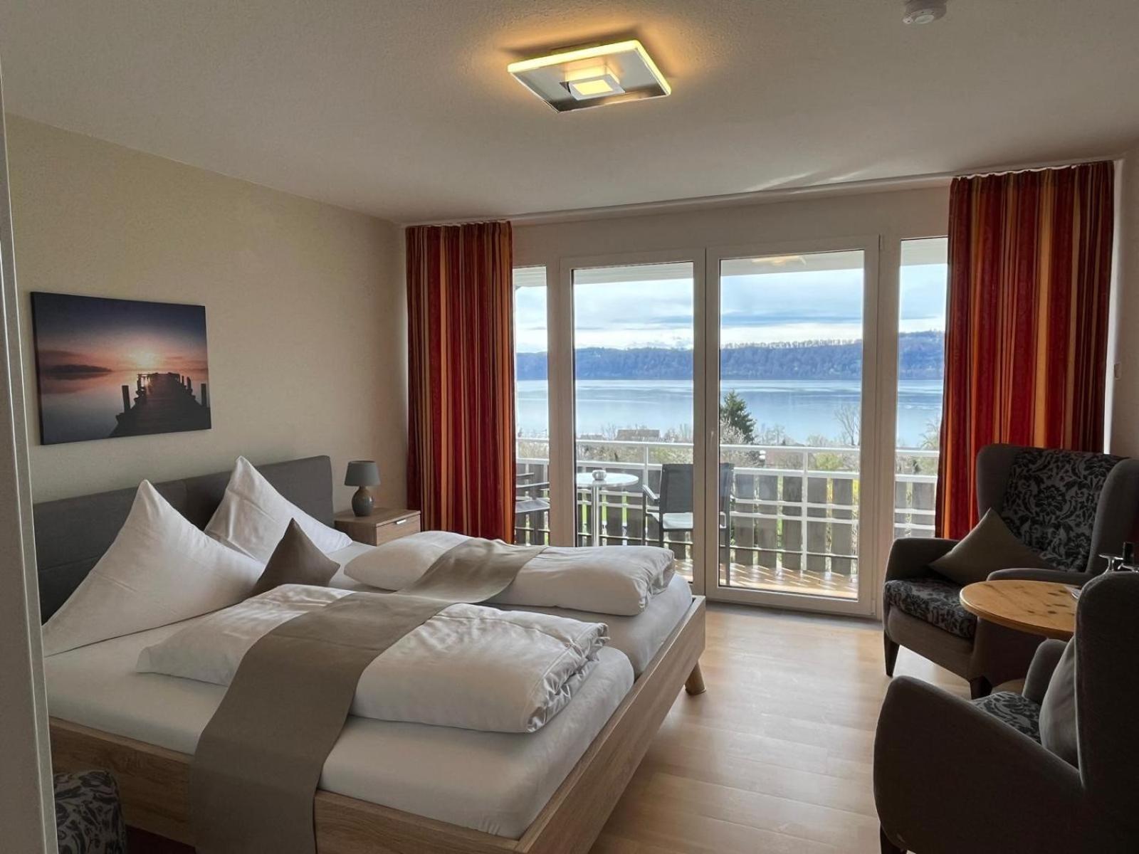 Hotel Landhaus Sternen Sipplingen Buitenkant foto