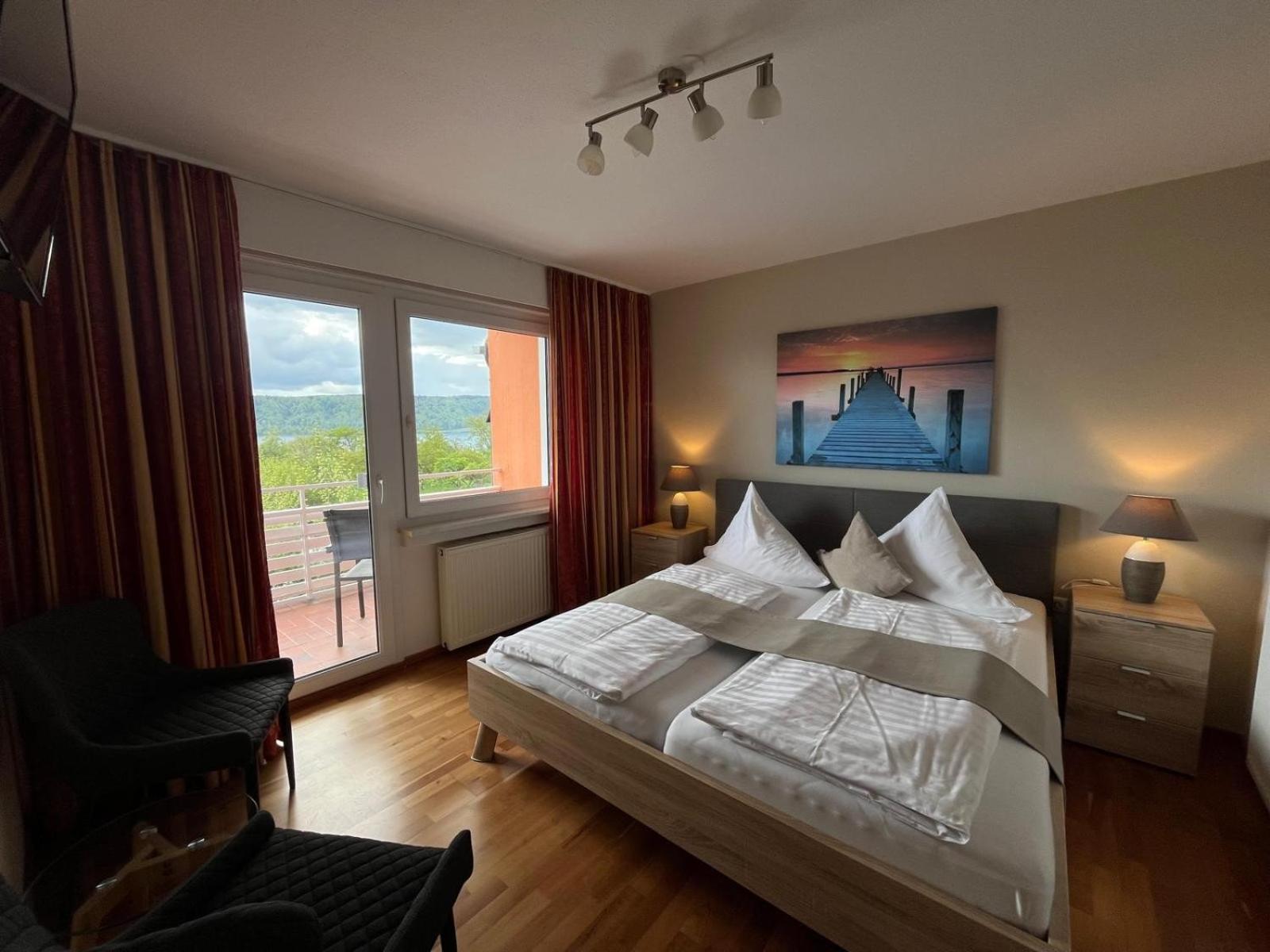 Hotel Landhaus Sternen Sipplingen Buitenkant foto
